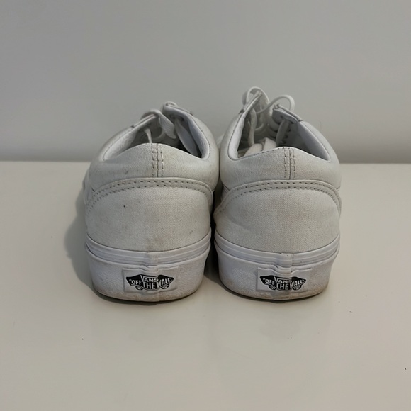 Women’s 8 Vans Old Skool True White - Picture 3 of 8